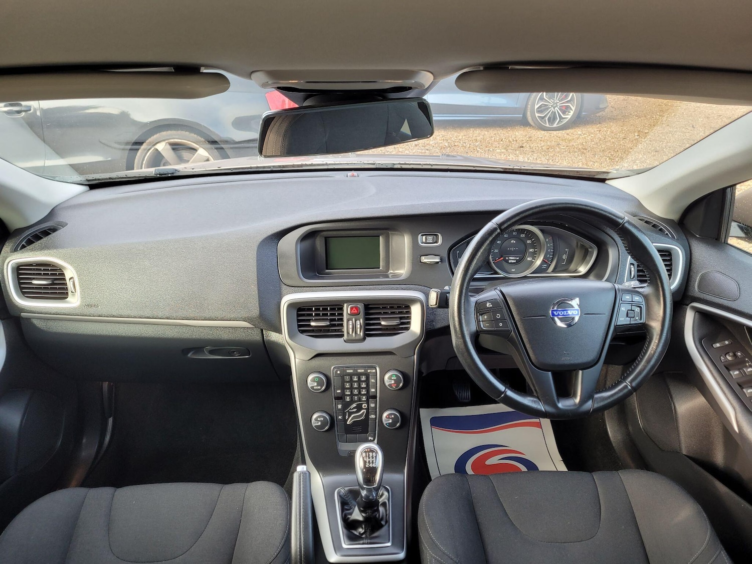 Used Volvo V40 2013 for sale - 77230455: Photo 29