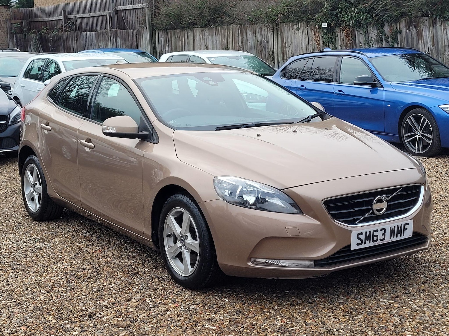 Used Volvo V40 2013 for sale - 77230455: Photo 4