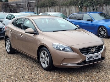 Used Volvo V40 2013 for sale - 77230455: Photo