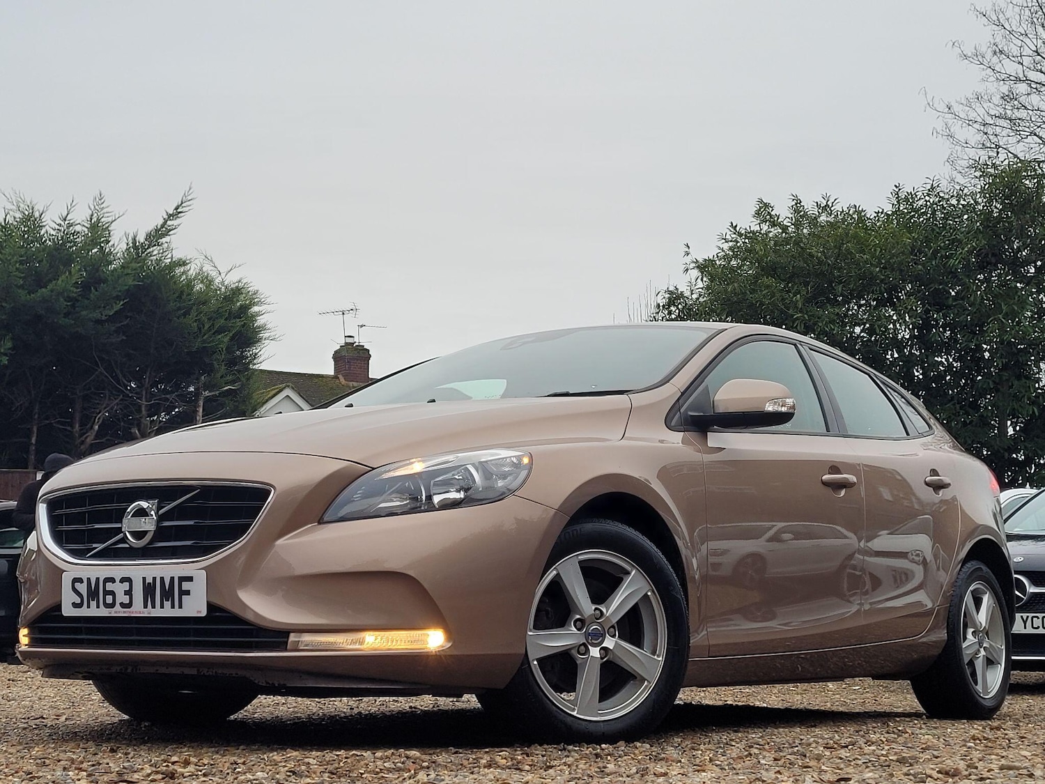 Used Volvo V40 2013 for sale - 77230455: Photo 57
