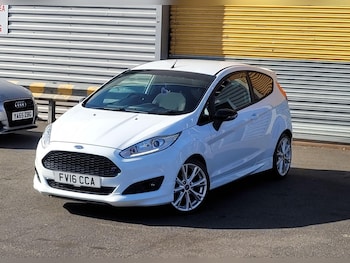 Used Ford Fiesta 2016 for sale - 75013729: Photo