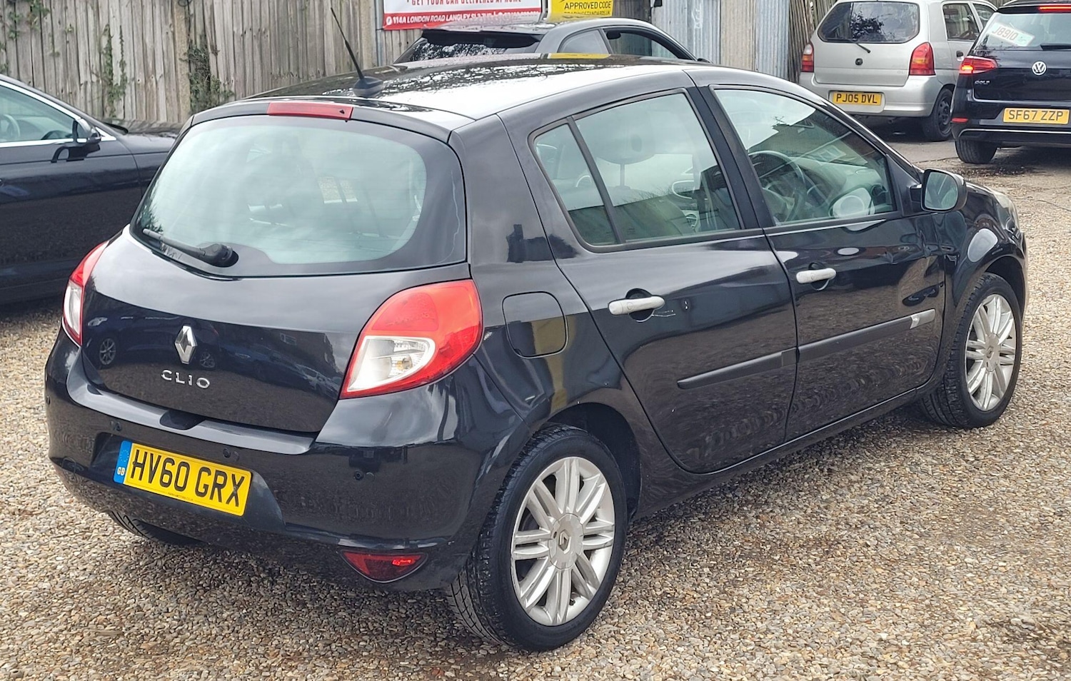 Used Renault Clio 2010 for sale - 77957346: Photo 7