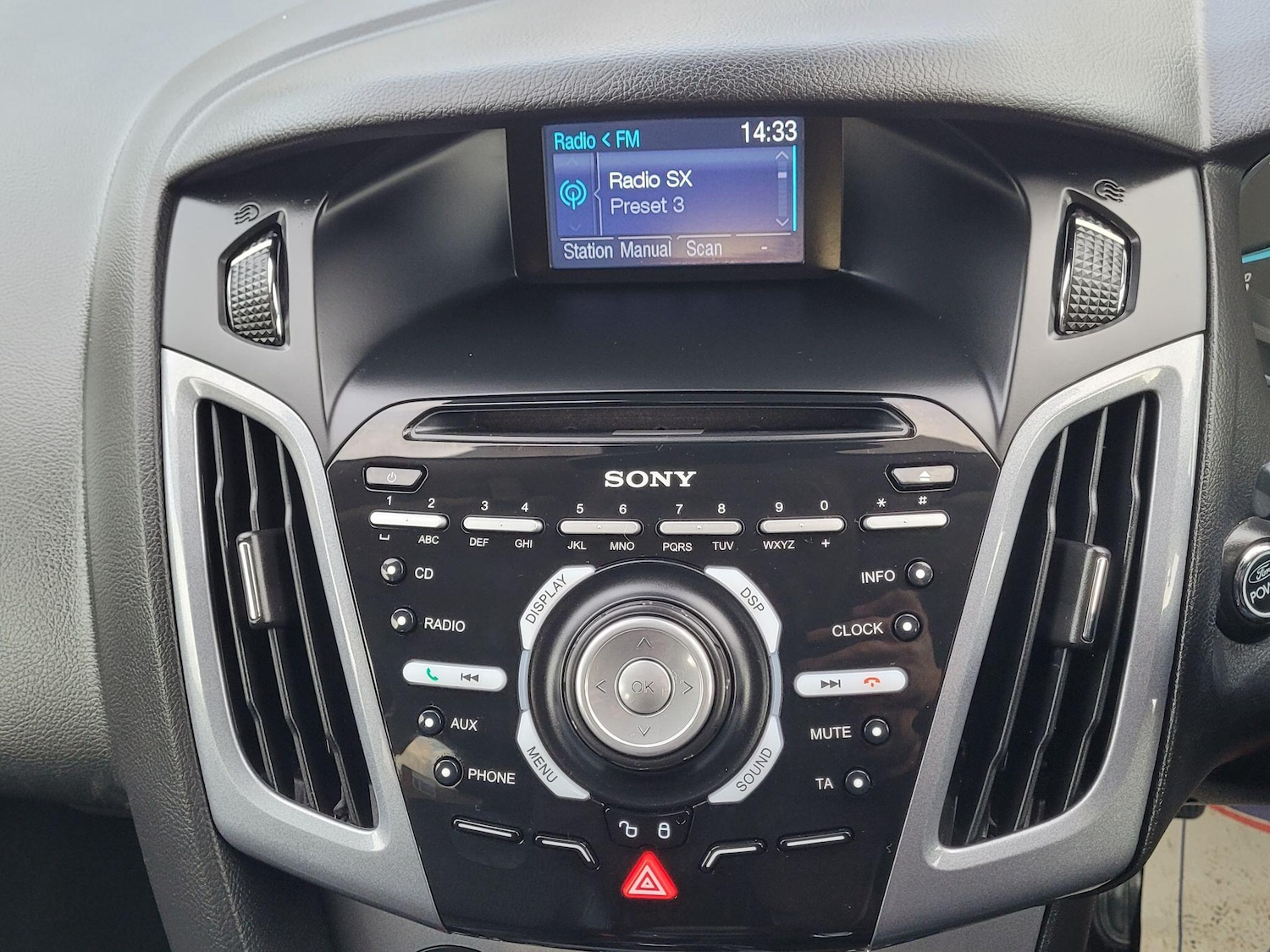 Used Ford Focus 2013 for sale - 77320748: Photo 40