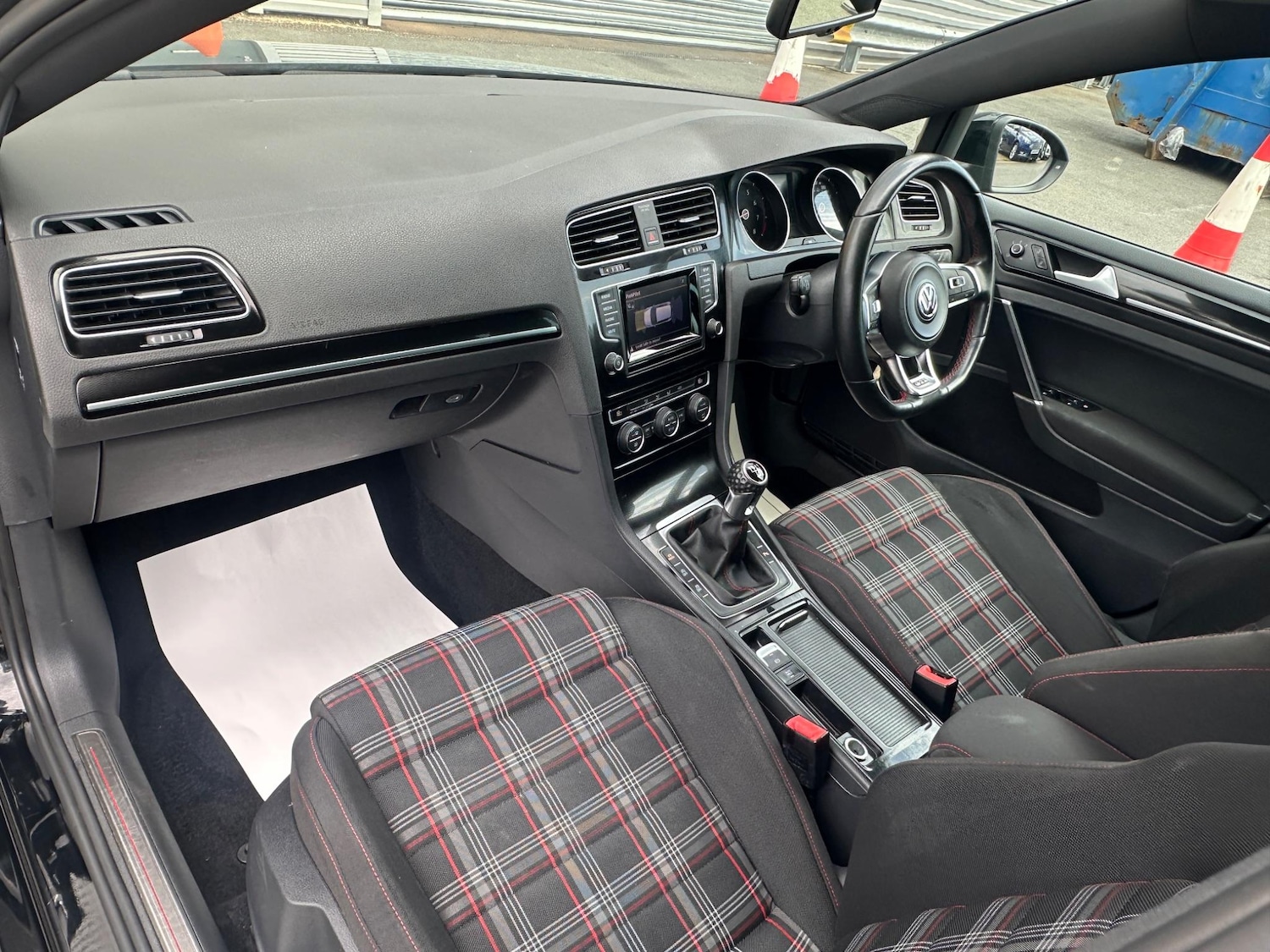 Used Volkswagen Golf 2014 for sale - 76317973: Photo 21