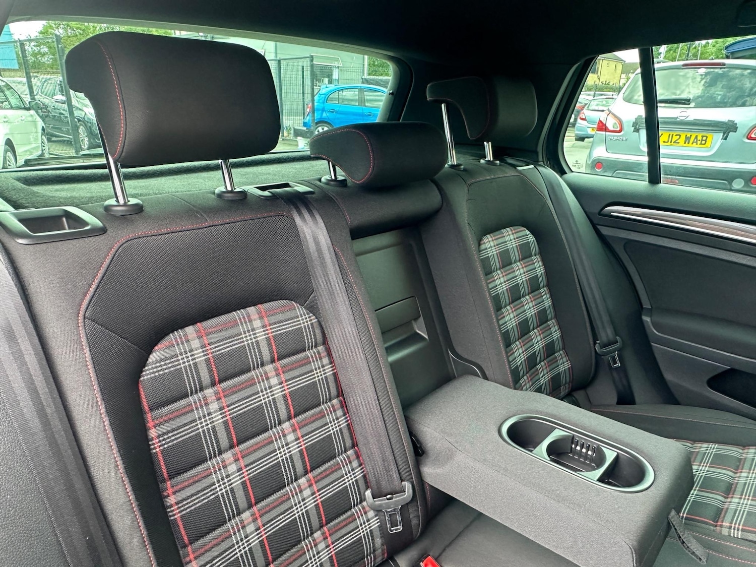 Used Volkswagen Golf 2014 for sale - 76317973: Photo 31