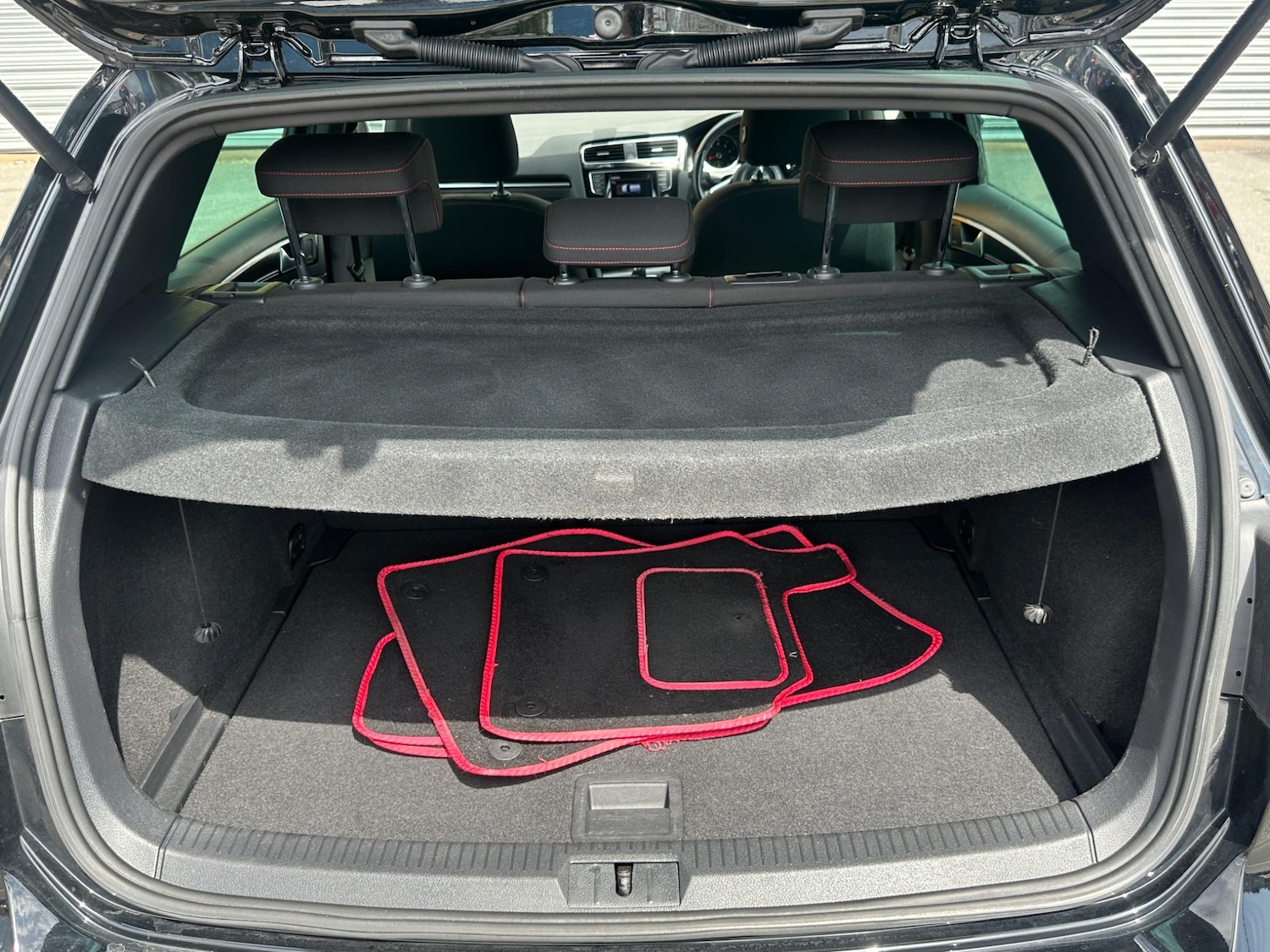 Used Volkswagen Golf 2014 for sale - 76317973: Photo 69