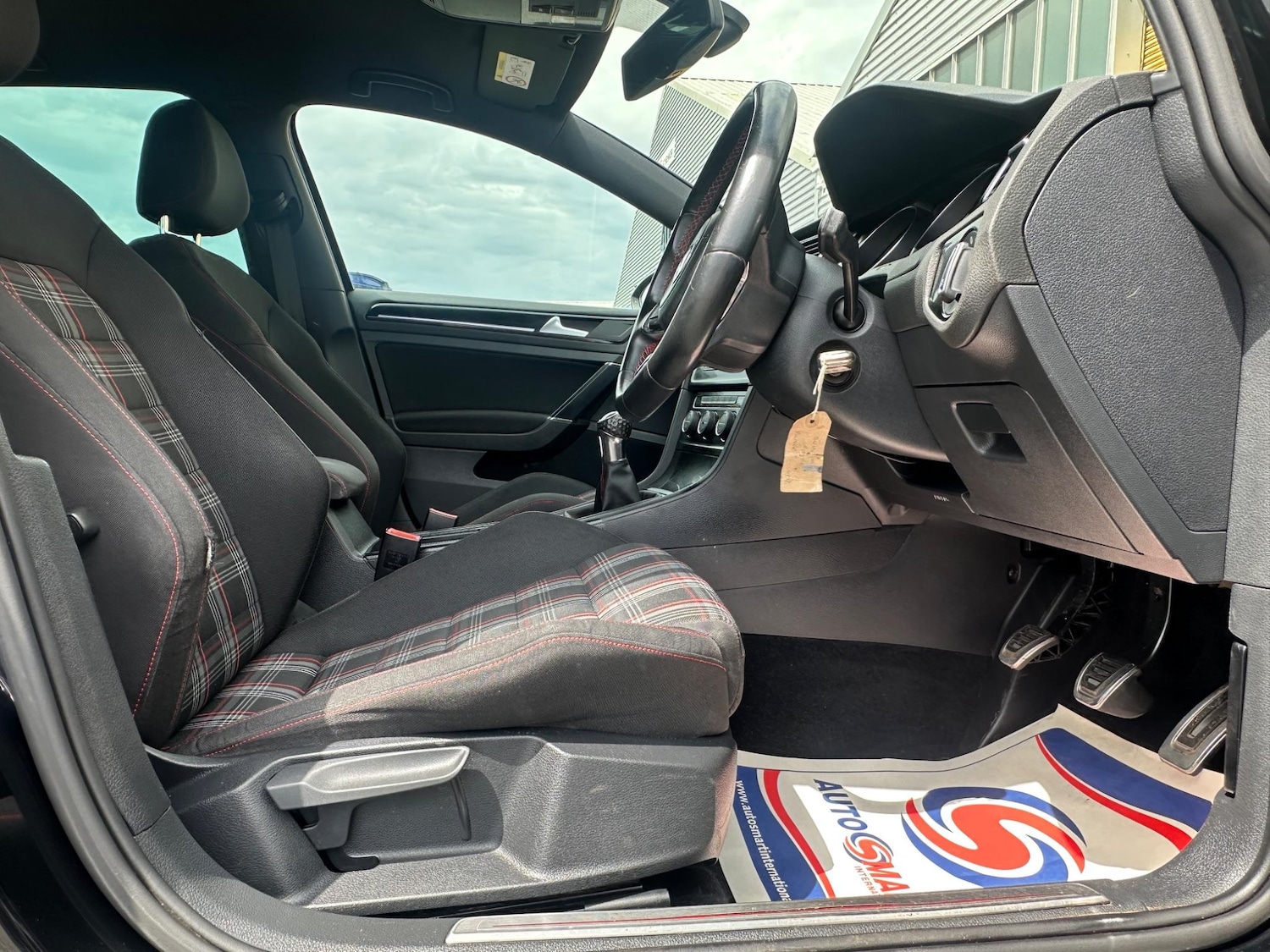 Used Volkswagen Golf 2014 for sale - 76317973: Photo 72