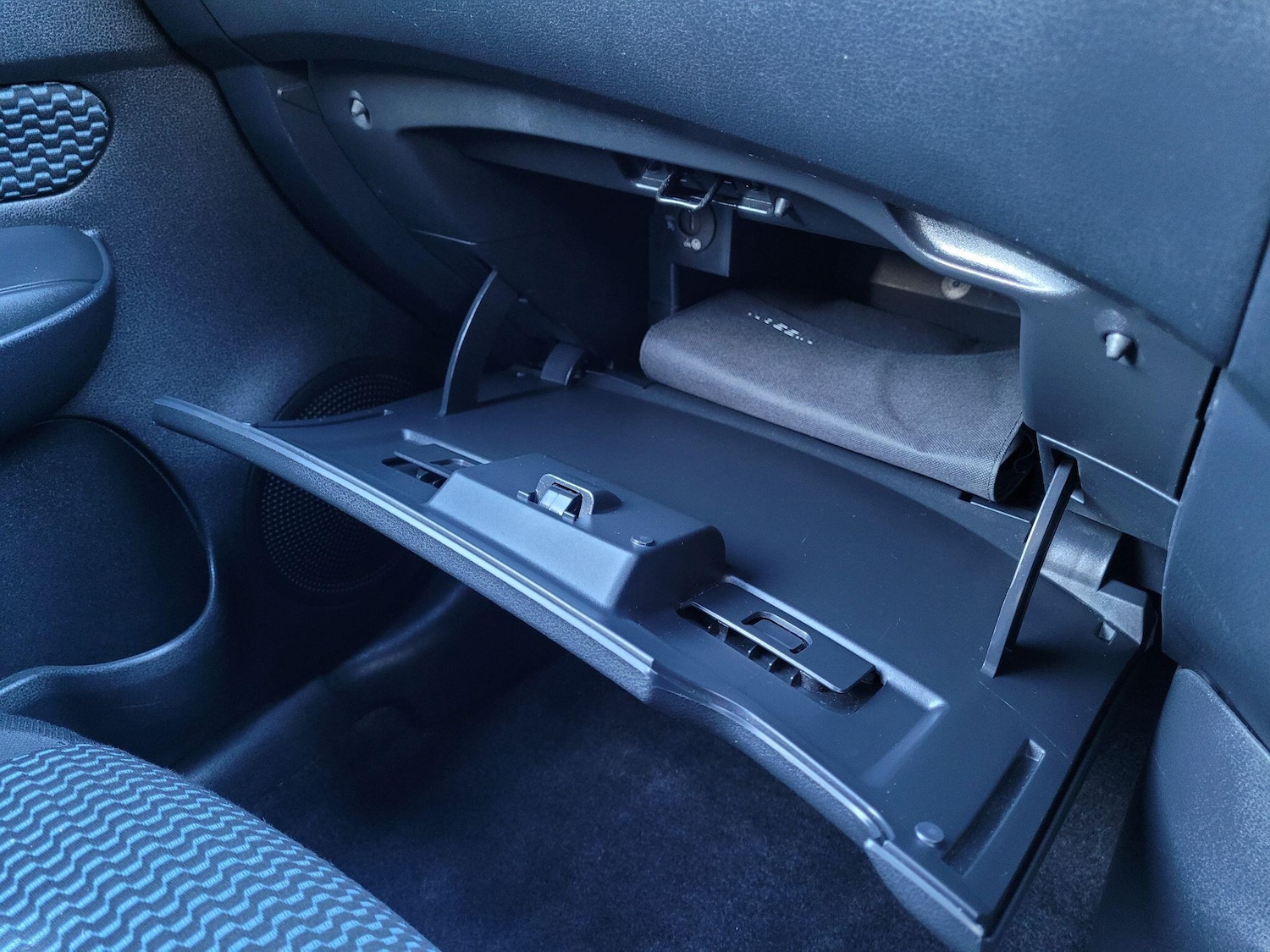 Used Nissan Note 2015 for sale - 77358469: Photo 48