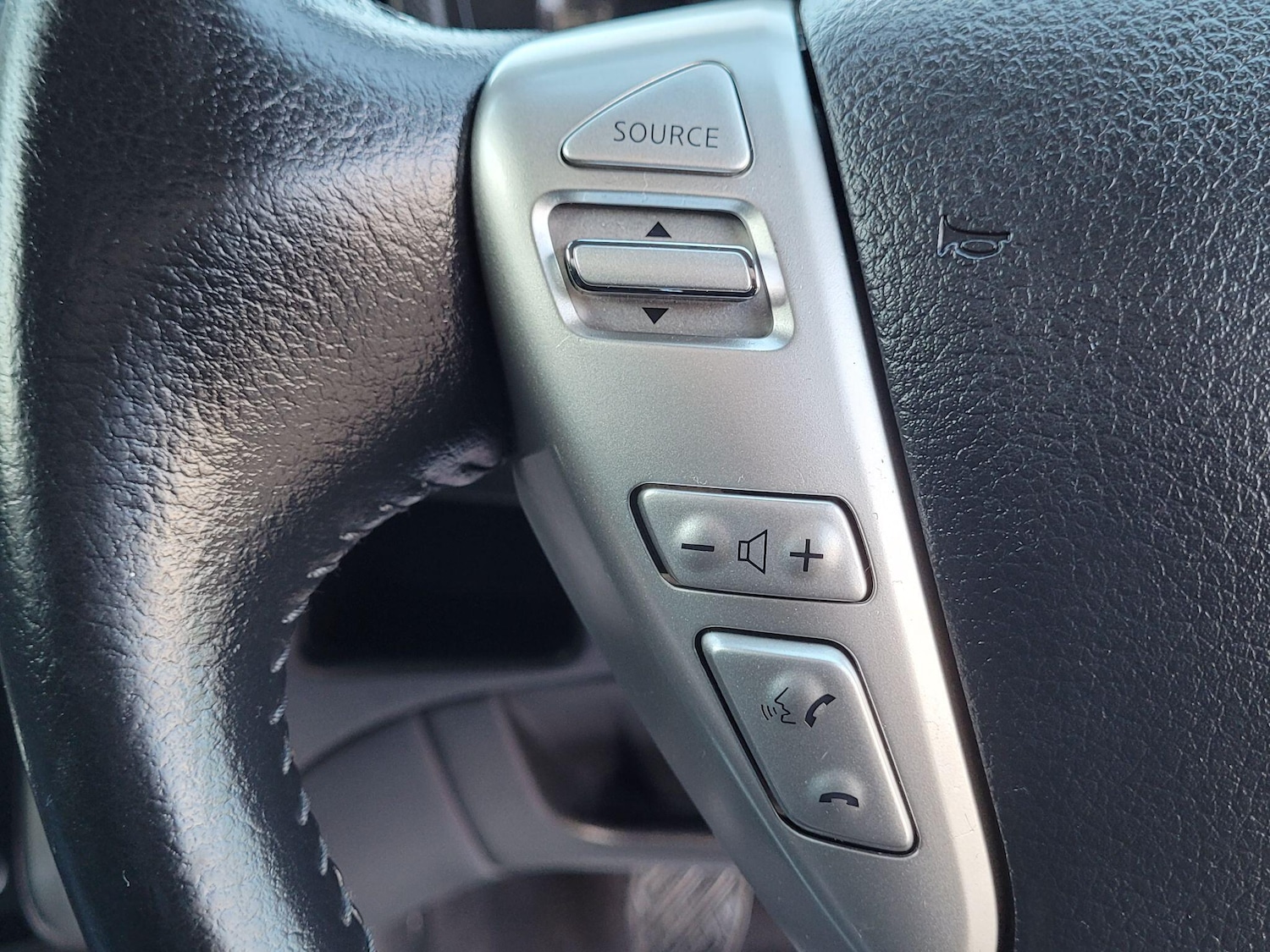 Used Nissan Note 2015 for sale - 77358469: Photo 57