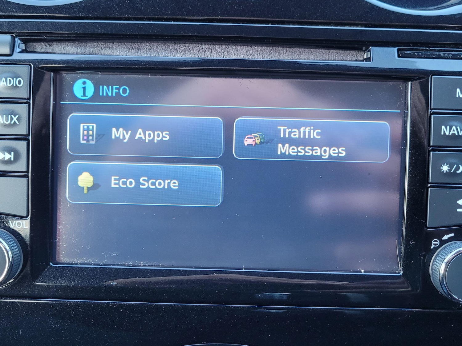 Used Nissan Note 2015 for sale - 77358469: Photo 62