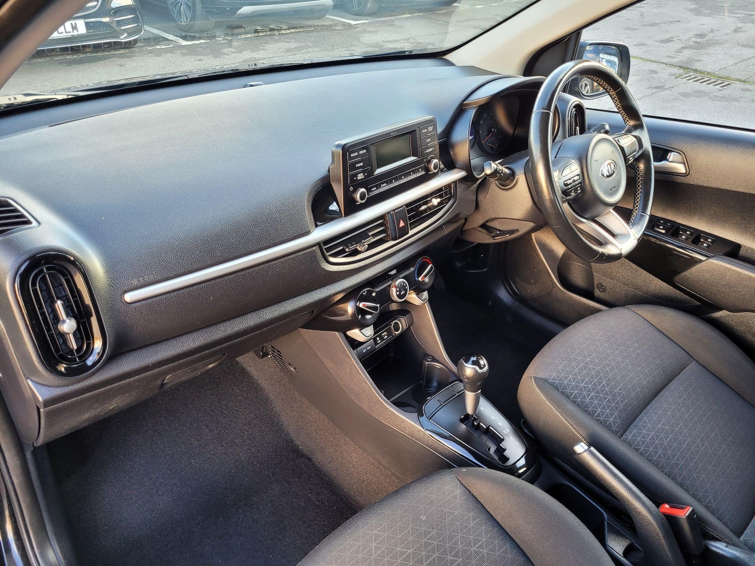 Used Kia Picanto 2018 for sale - 76984716: Photo 30