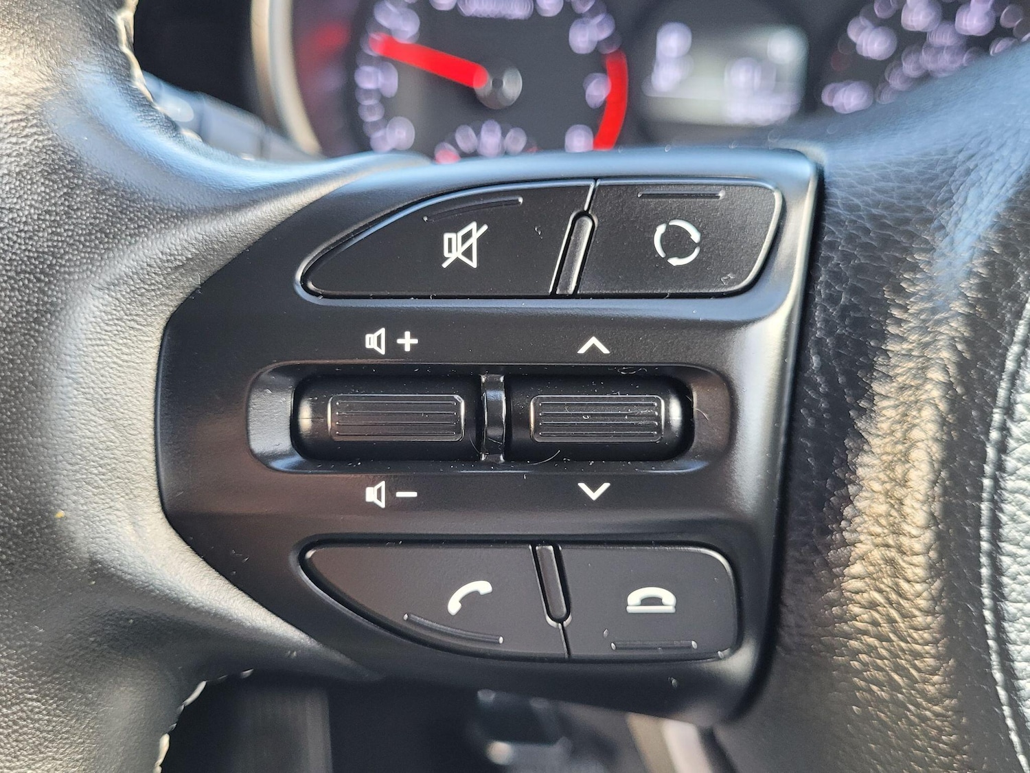 Used Kia Picanto 2018 for sale - 76984716: Photo 34