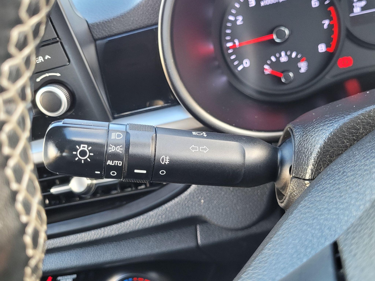 Used Kia Picanto 2018 for sale - 76984716: Photo 37