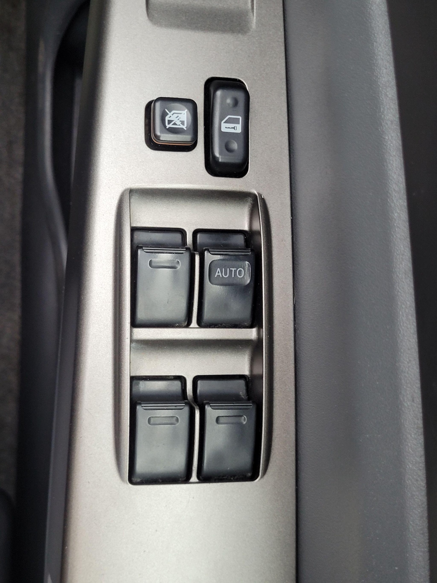 Used Toyota Prius for sale - 76765714: Photo 44