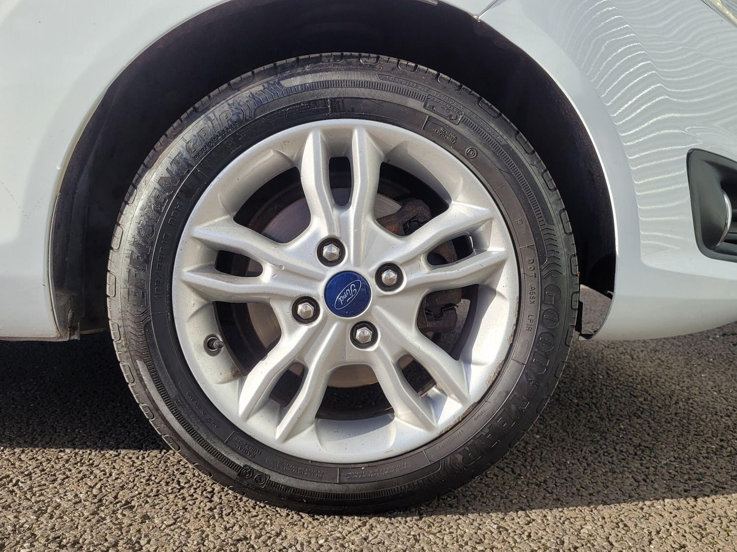 Used Ford Fiesta 2015 for sale - 76765880: Photo 14