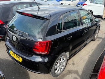 Used Volkswagen Polo 2014 for sale - 75857699: Photo