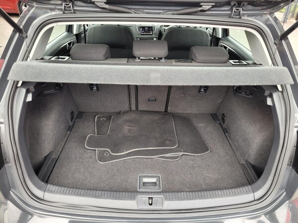 Used Volkswagen Golf 2013 for sale - 76071979: Photo 22