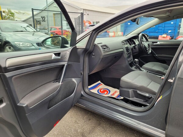 Used Volkswagen Golf 2013 for sale - 76071979: Photo 25