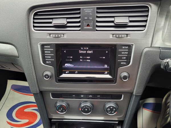 Used Volkswagen Golf 2013 for sale - 76071979: Photo 29