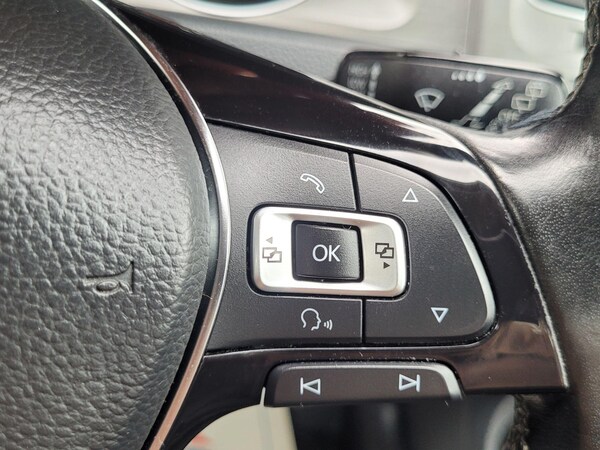 Used Volkswagen Golf 2013 for sale - 76071979: Photo 42