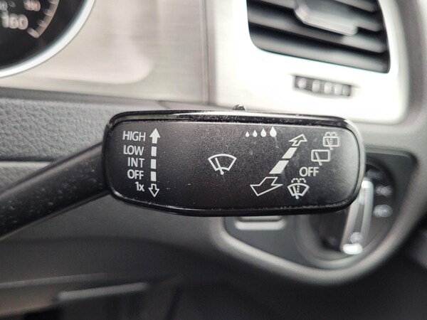 Used Volkswagen Golf 2013 for sale - 76071979: Photo 44