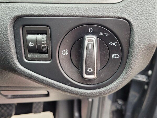 Used Volkswagen Golf 2013 for sale - 76071979: Photo 49