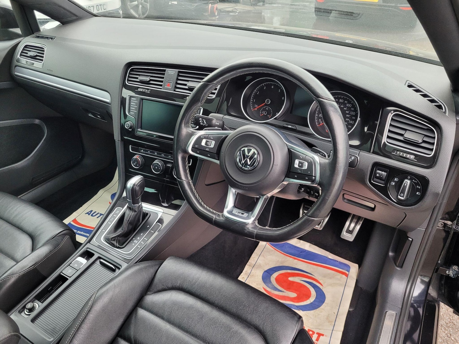 Used Volkswagen Golf 2016 for sale - 76094975: Photo 16