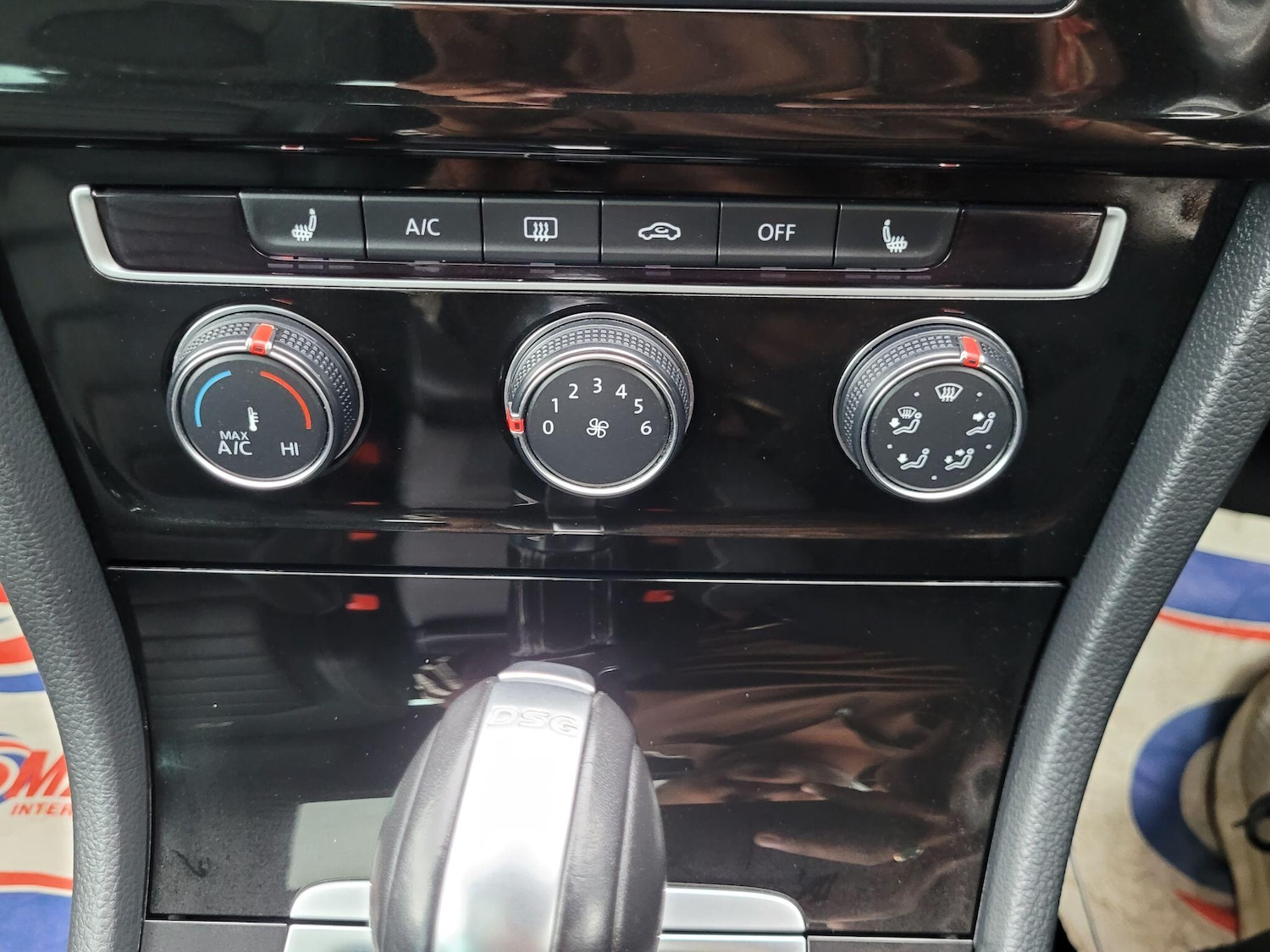 Used Volkswagen Golf 2016 for sale - 76094975: Photo 41