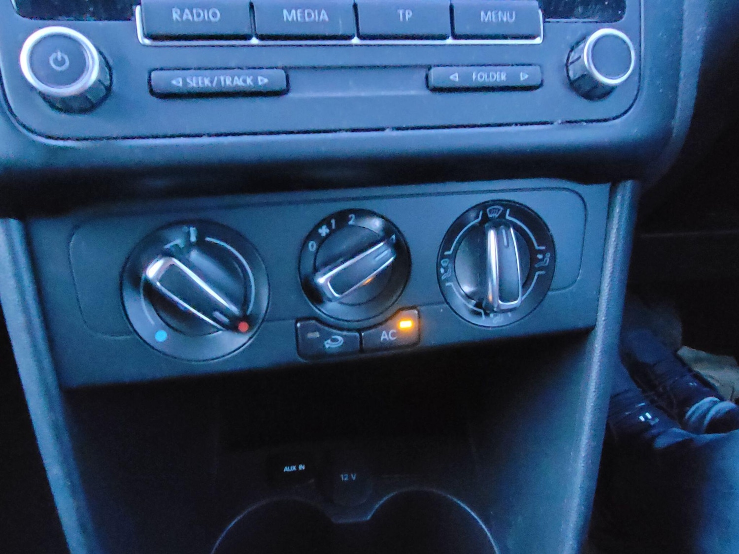 Used Volkswagen Polo 2012 for sale - 77306014: Photo 10