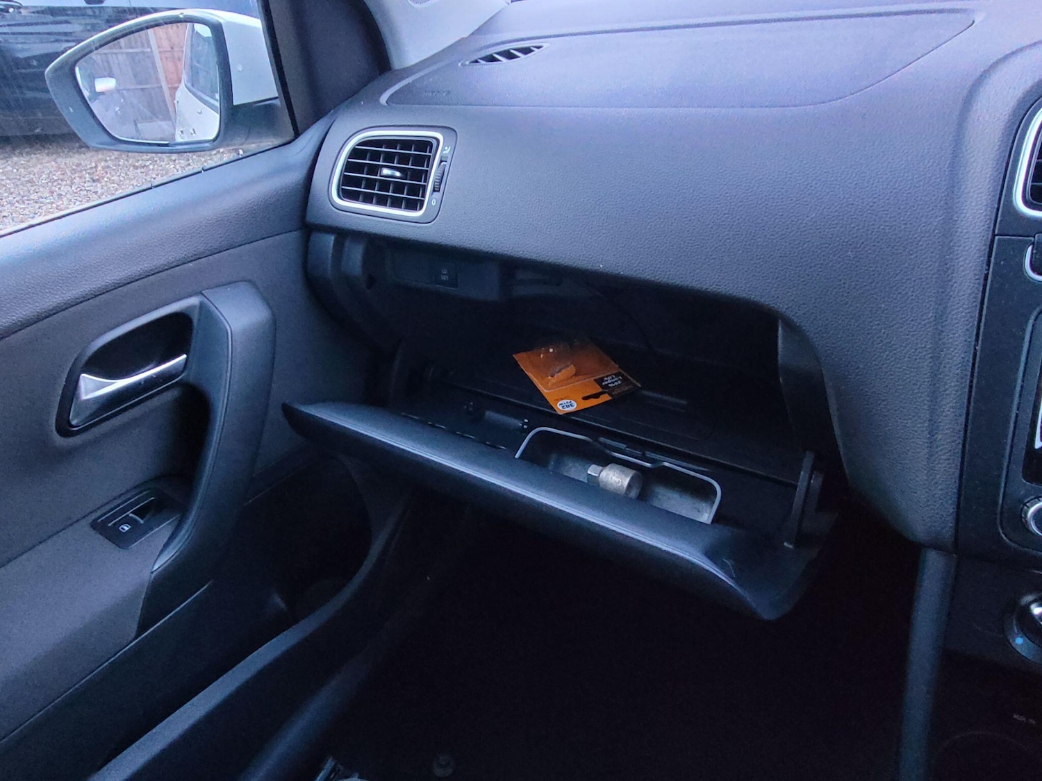 Used Volkswagen Polo 2012 for sale - 77306014: Photo 17