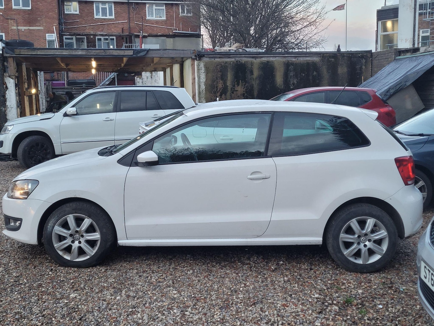 Used Volkswagen Polo 2012 for sale - 77306014: Photo 5