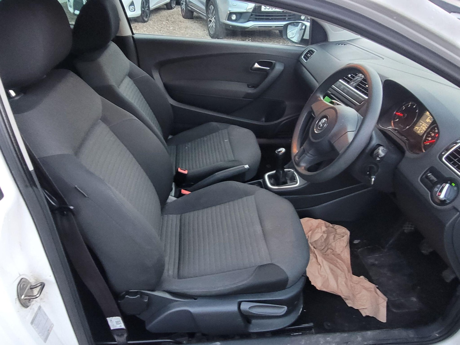 Used Volkswagen Polo 2012 for sale - 77306014: Photo 8