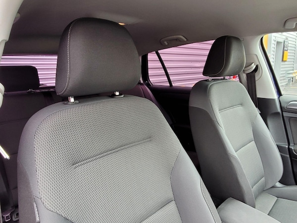 Used Volkswagen Golf 2019 for sale - 75268863: Photo 21
