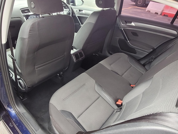 Used Volkswagen Golf 2019 for sale - 75268863: Photo 38