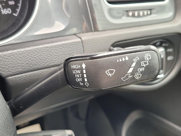 Used Volkswagen Golf 2019 for sale - 75268863: Photo 52