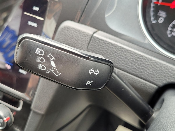 Used Volkswagen Golf 2019 for sale - 75268863: Photo 53