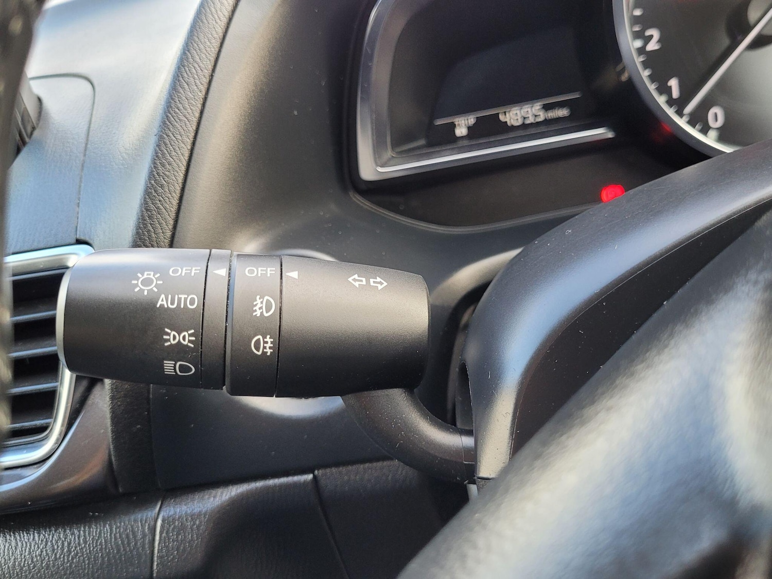 Used Mazda Mazda3 2017 for sale - 76317831: Photo 30