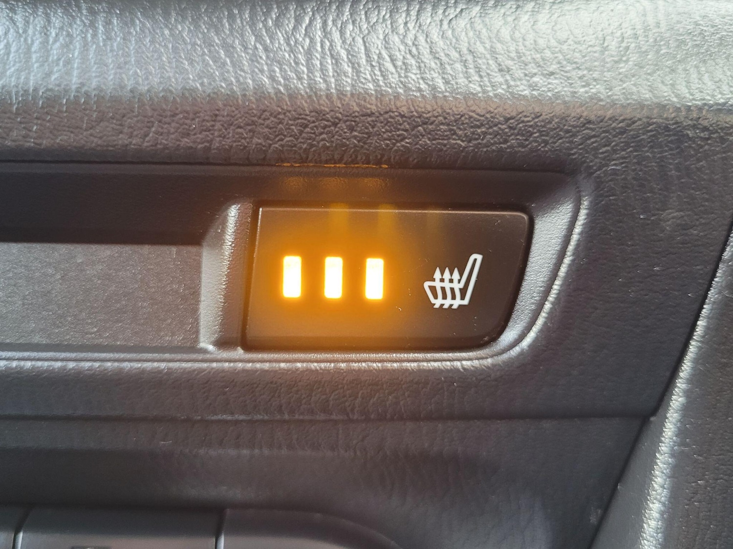 Used Mazda Mazda3 2017 for sale - 76317831: Photo 38