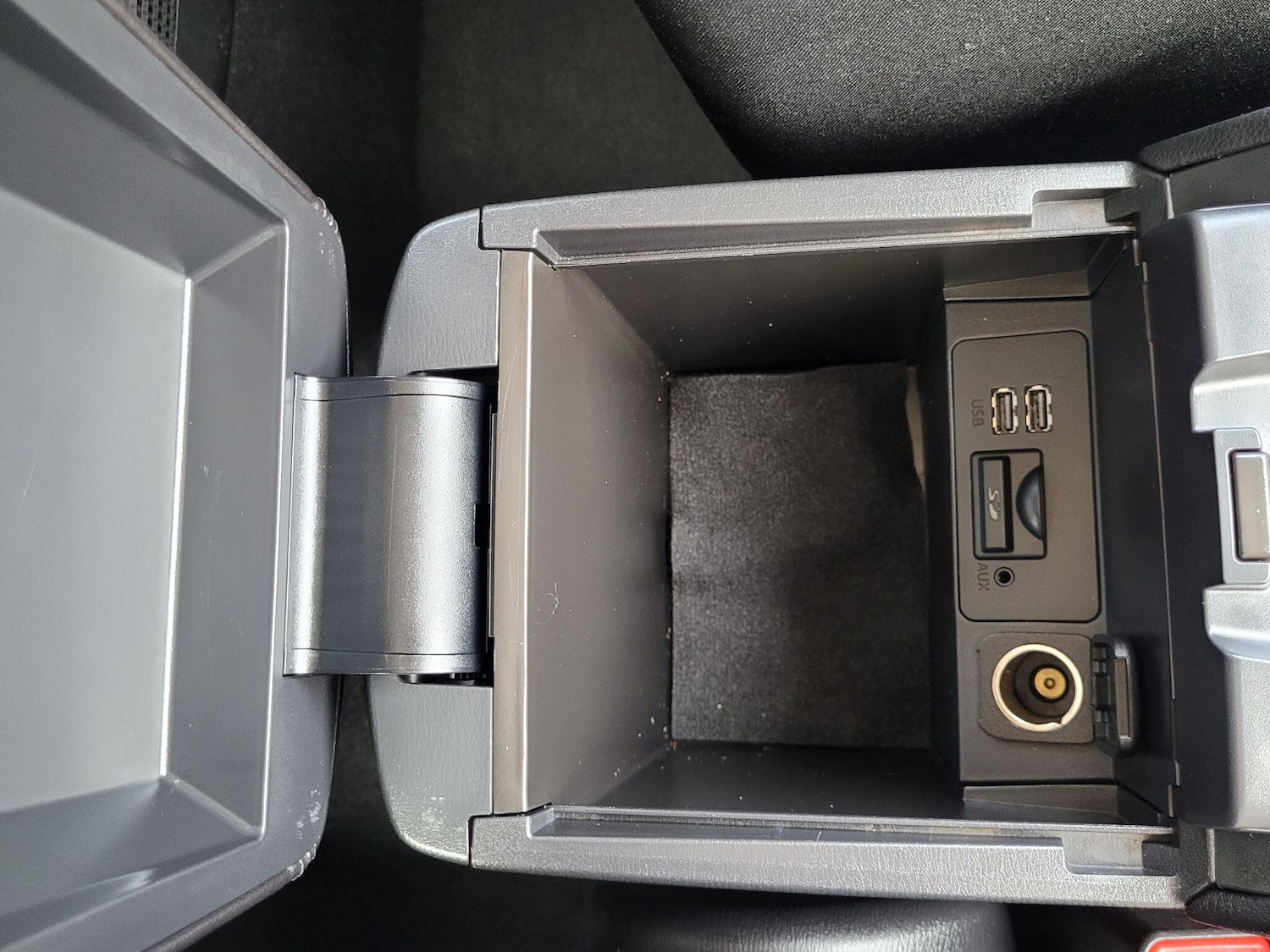 Used Mazda Mazda3 2017 for sale - 76317831: Photo 43