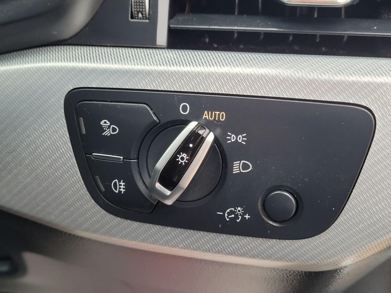 Used Audi A4 for sale - 77496009: Photo 59