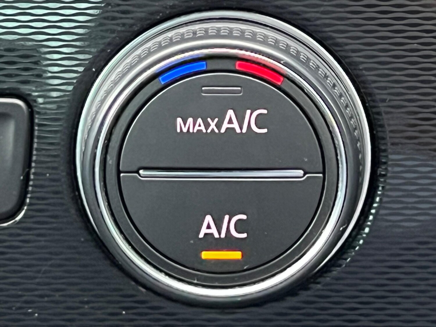 Used Volkswagen Golf 2017 for sale - 78106621: Photo 40