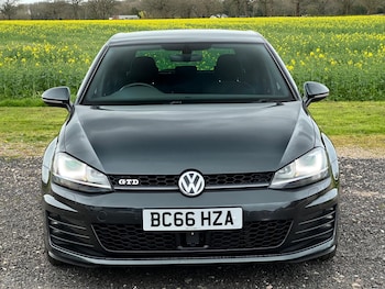 Used Volkswagen Golf 2017 for sale - 78106621: Photo