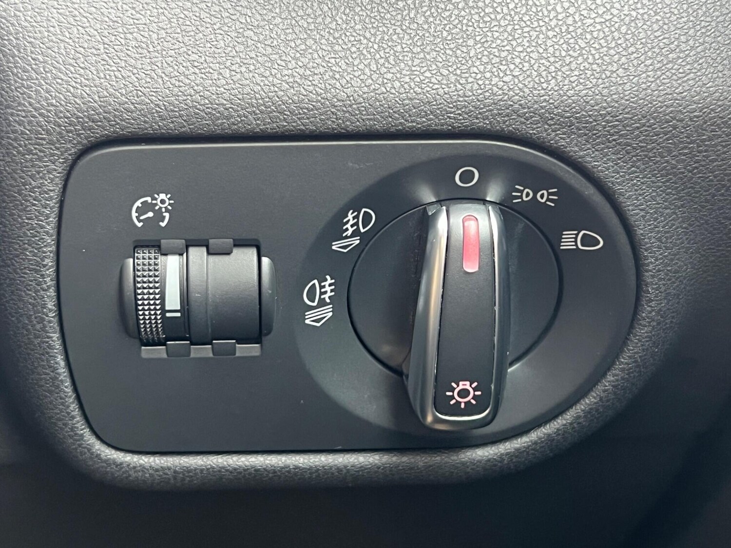 Used Audi A1 2013 for sale - 78106616: Photo 46