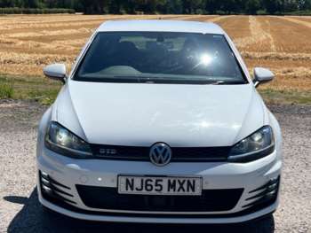 Used Volkswagen Golf 2015 for sale - 75246640: Photo