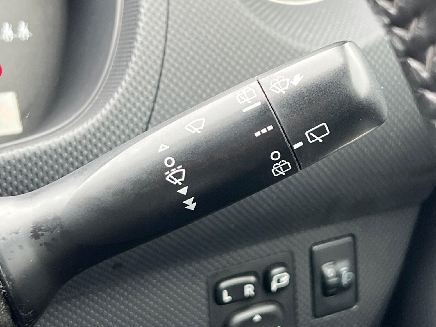 Used Toyota Urban Cruiser for sale - 78106614: Photo 35