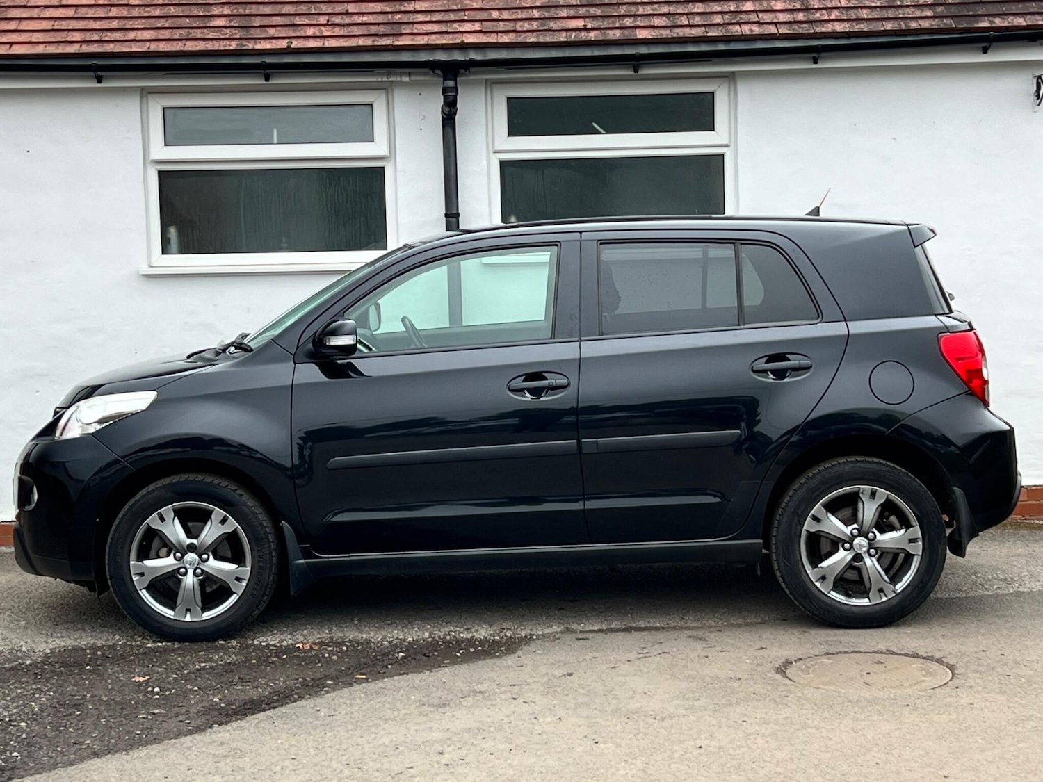 Used Toyota Urban Cruiser for sale - 78106614: Photo 5