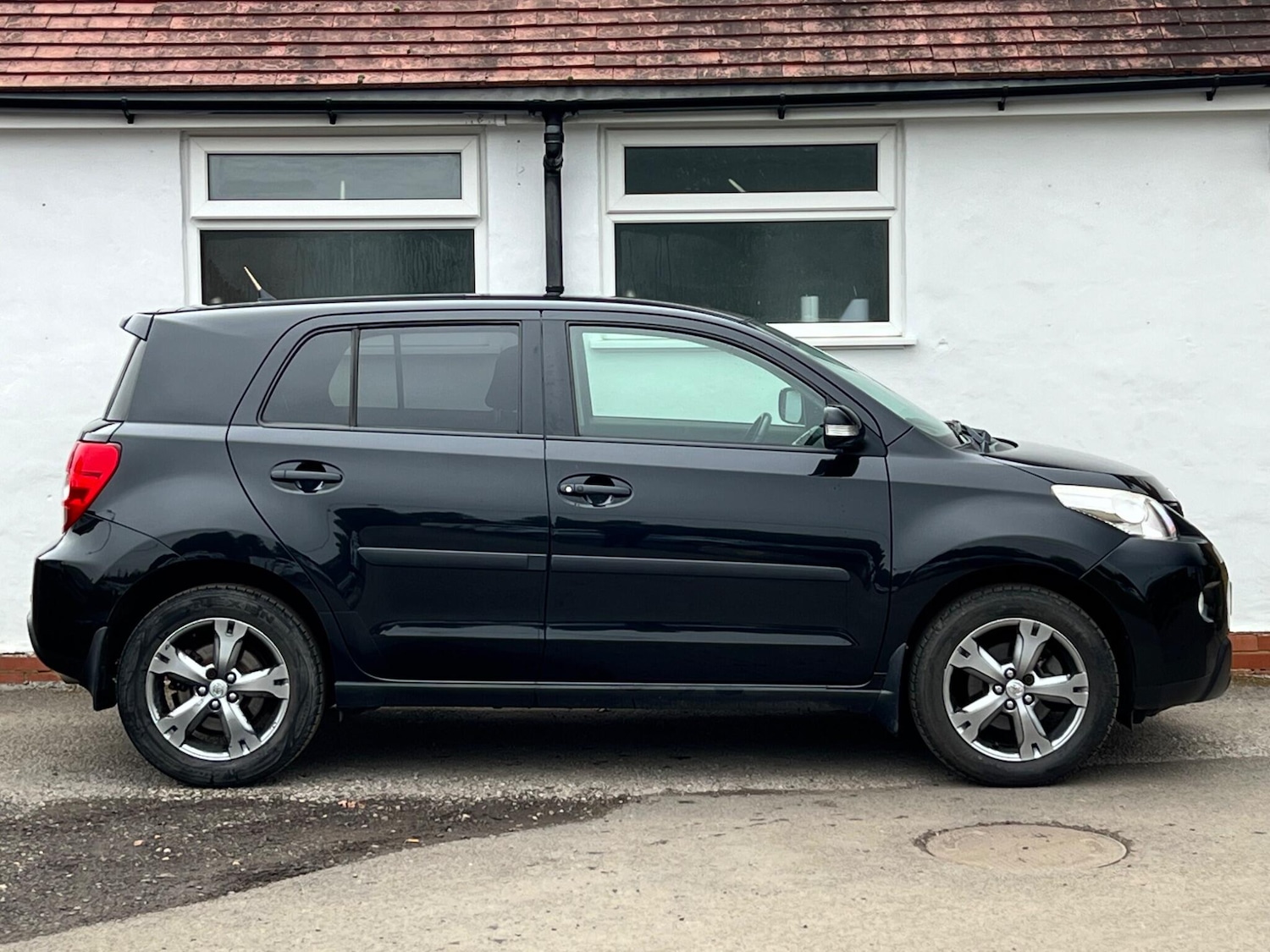 Used Toyota Urban Cruiser for sale - 78106614: Photo 6