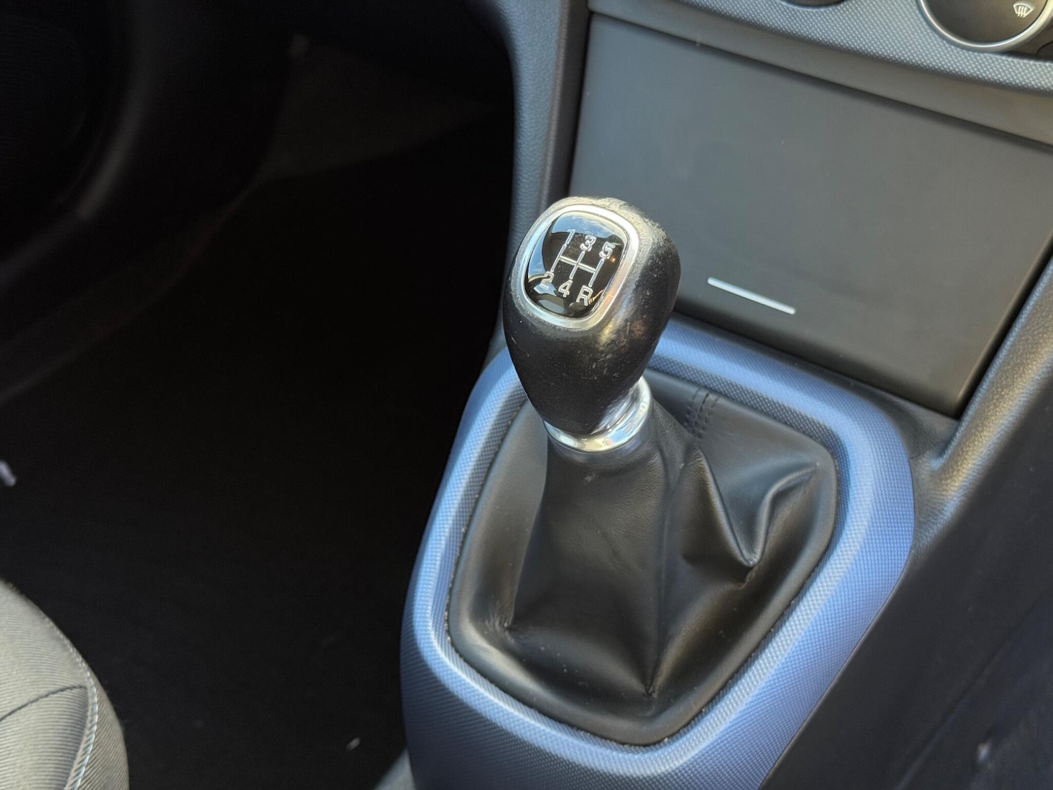 Used Hyundai i10 2015 for sale - 76348894: Photo 15