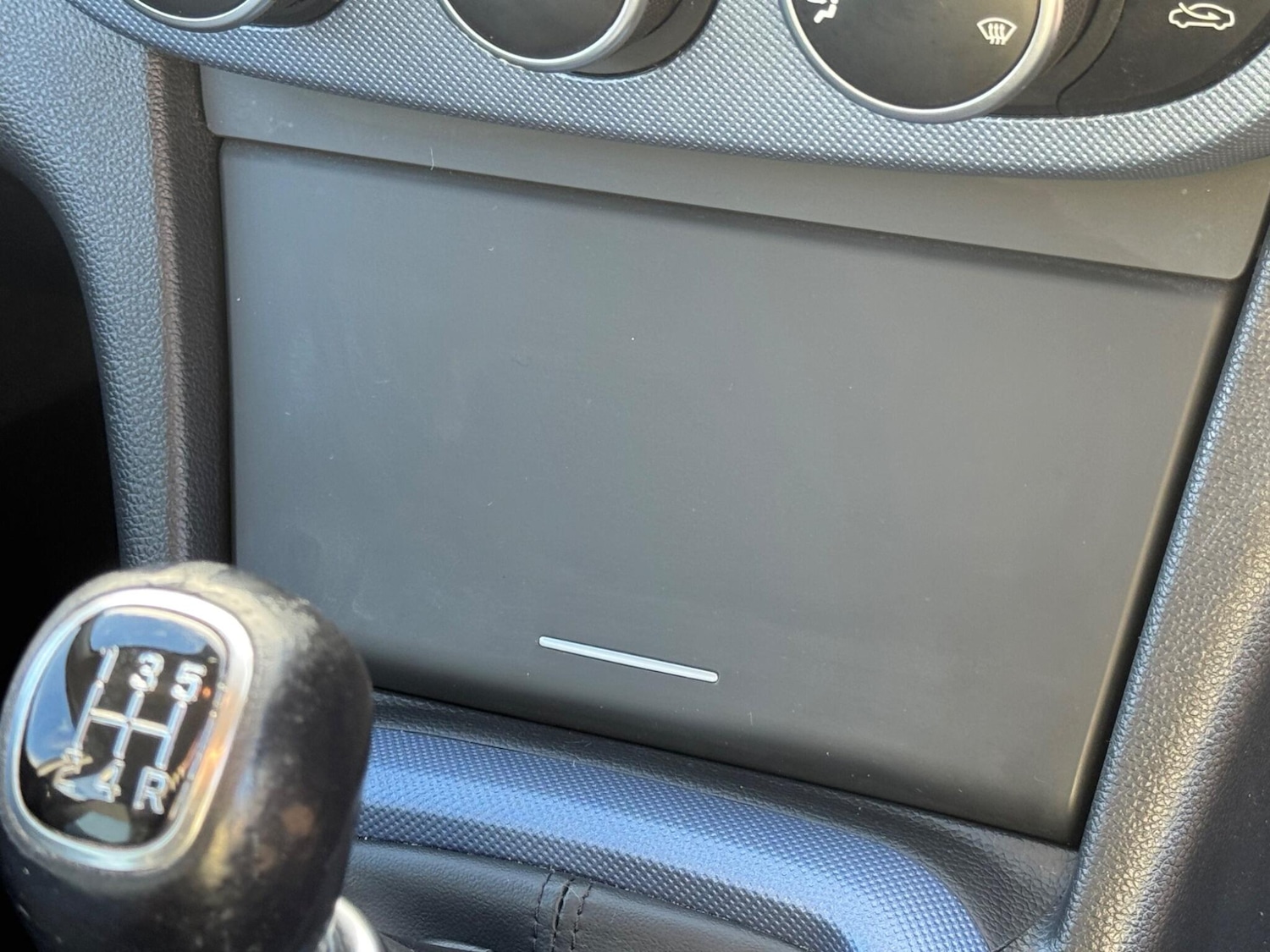 Used Hyundai i10 2015 for sale - 76348894: Photo 16