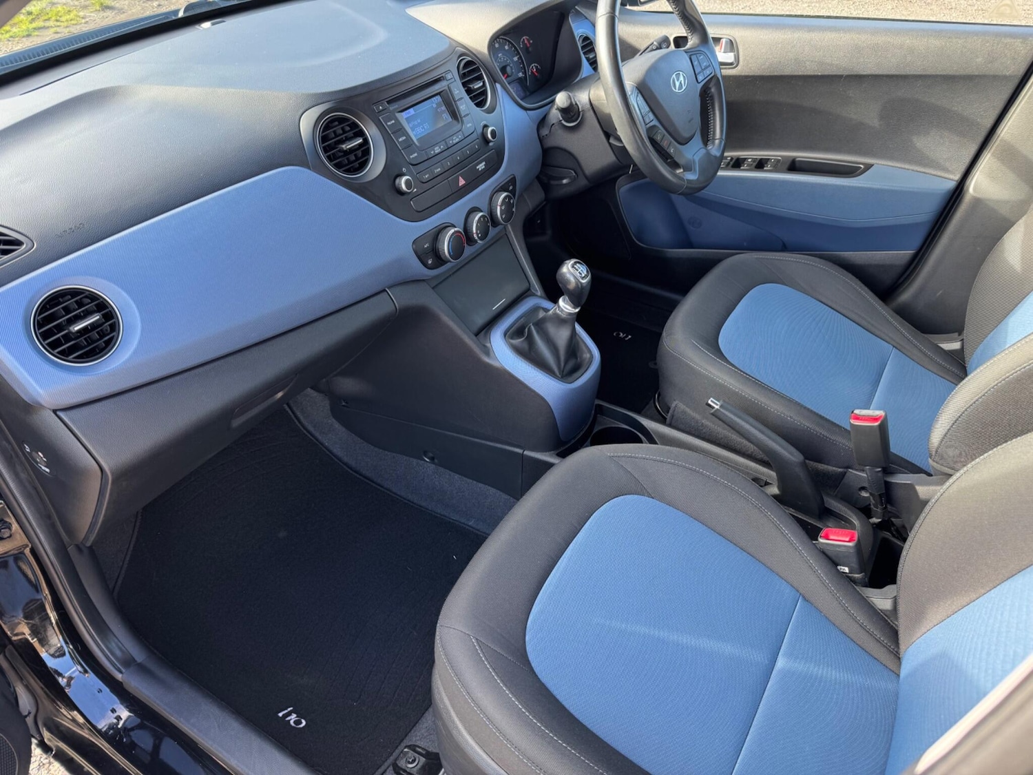 Used Hyundai i10 2015 for sale - 76348894: Photo 17